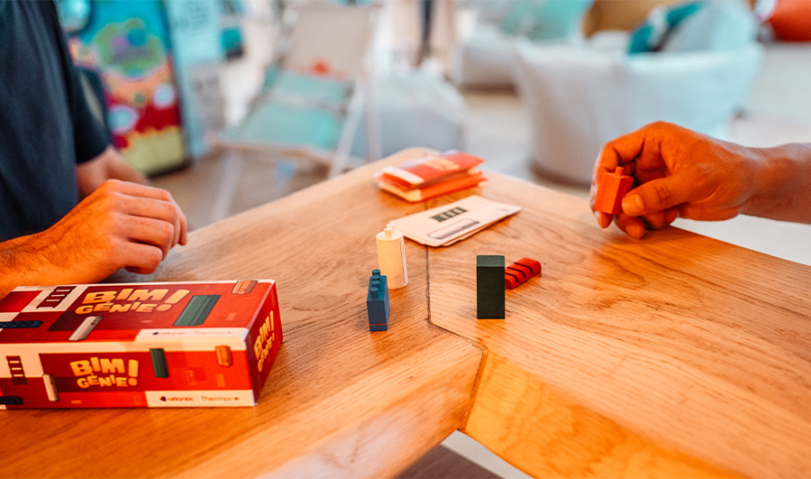 Jeu de société sur mesure, kidulte