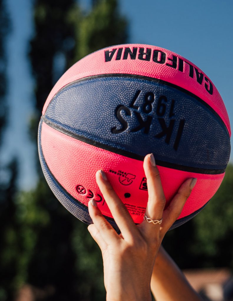 corporate gift balloon - custom basketball